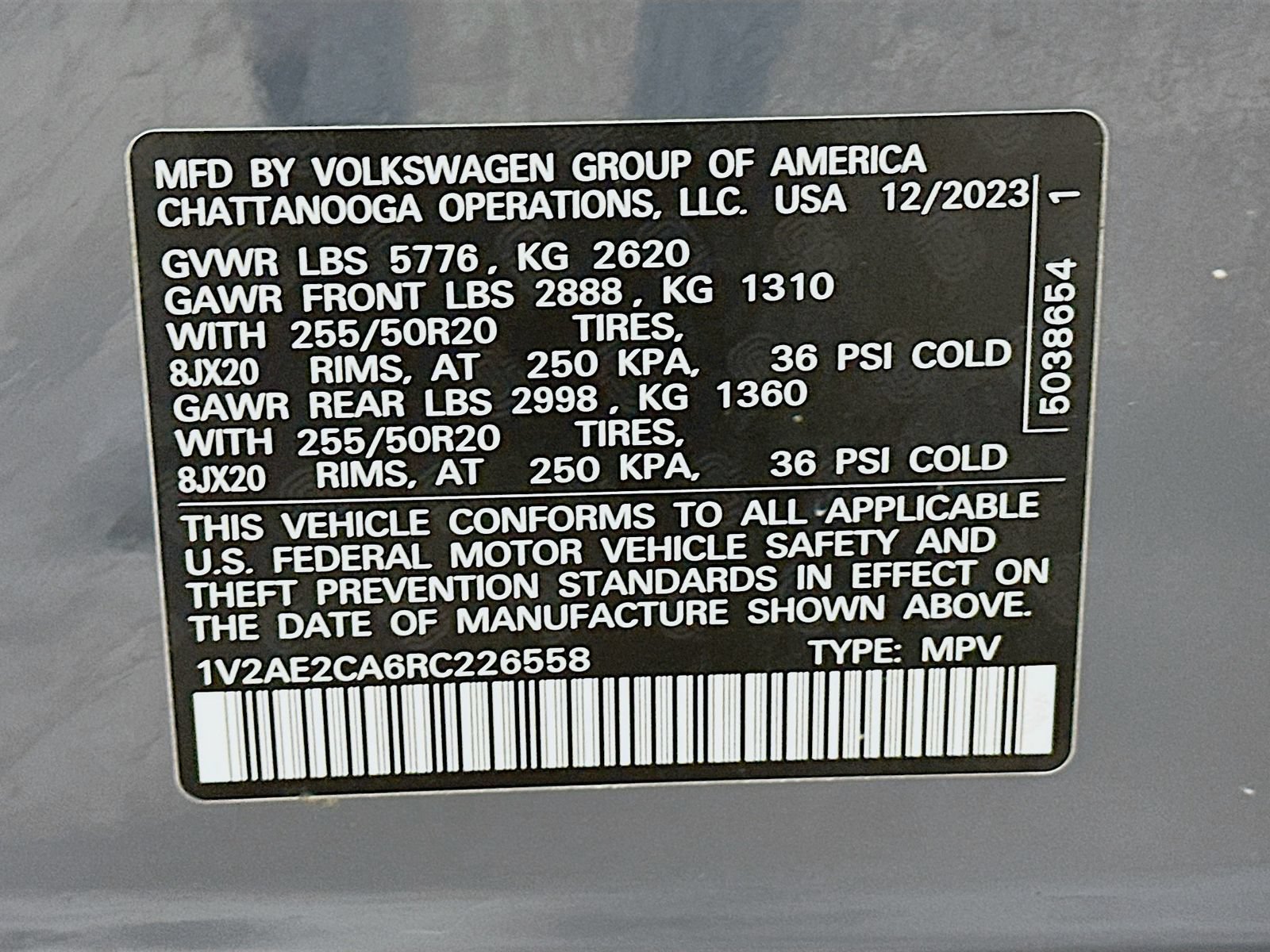 Used 2024 Volkswagen Atlas Cross Sport SEL R-Line AWD/4WD image 48