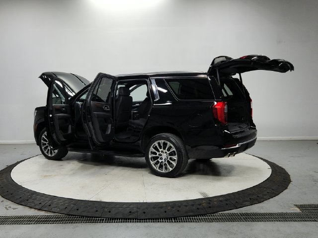 Used 2025 GMC Yukon Denali AWD/4WD image 14