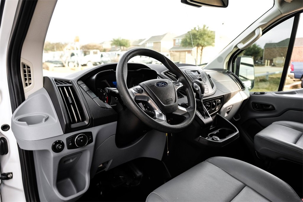 Used 2019 Ford Transit 250 130 Low Roof image 2