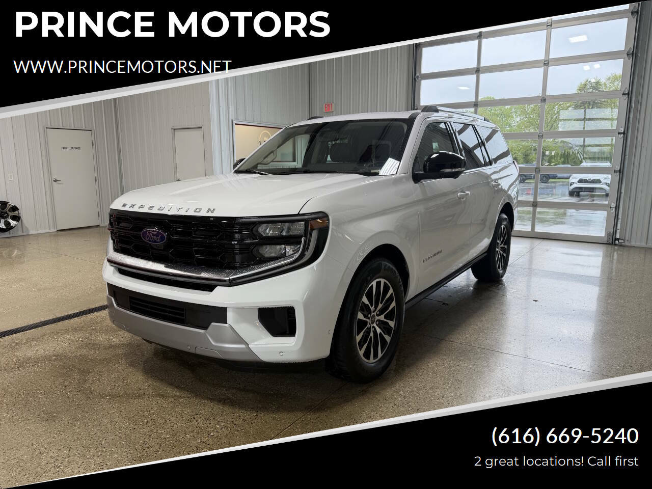 Used 2025 Ford Expedition Platinum AWD/4WD image 1