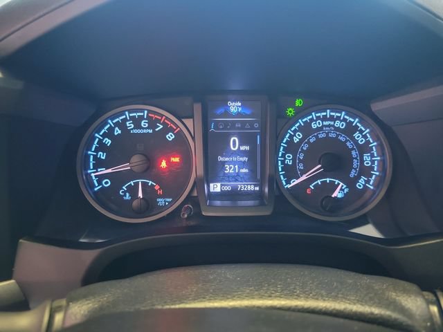 Used 2020 Toyota Tacoma TRD Off-Road w/ TRD Premium Off Road Package AWD/4WD image 15