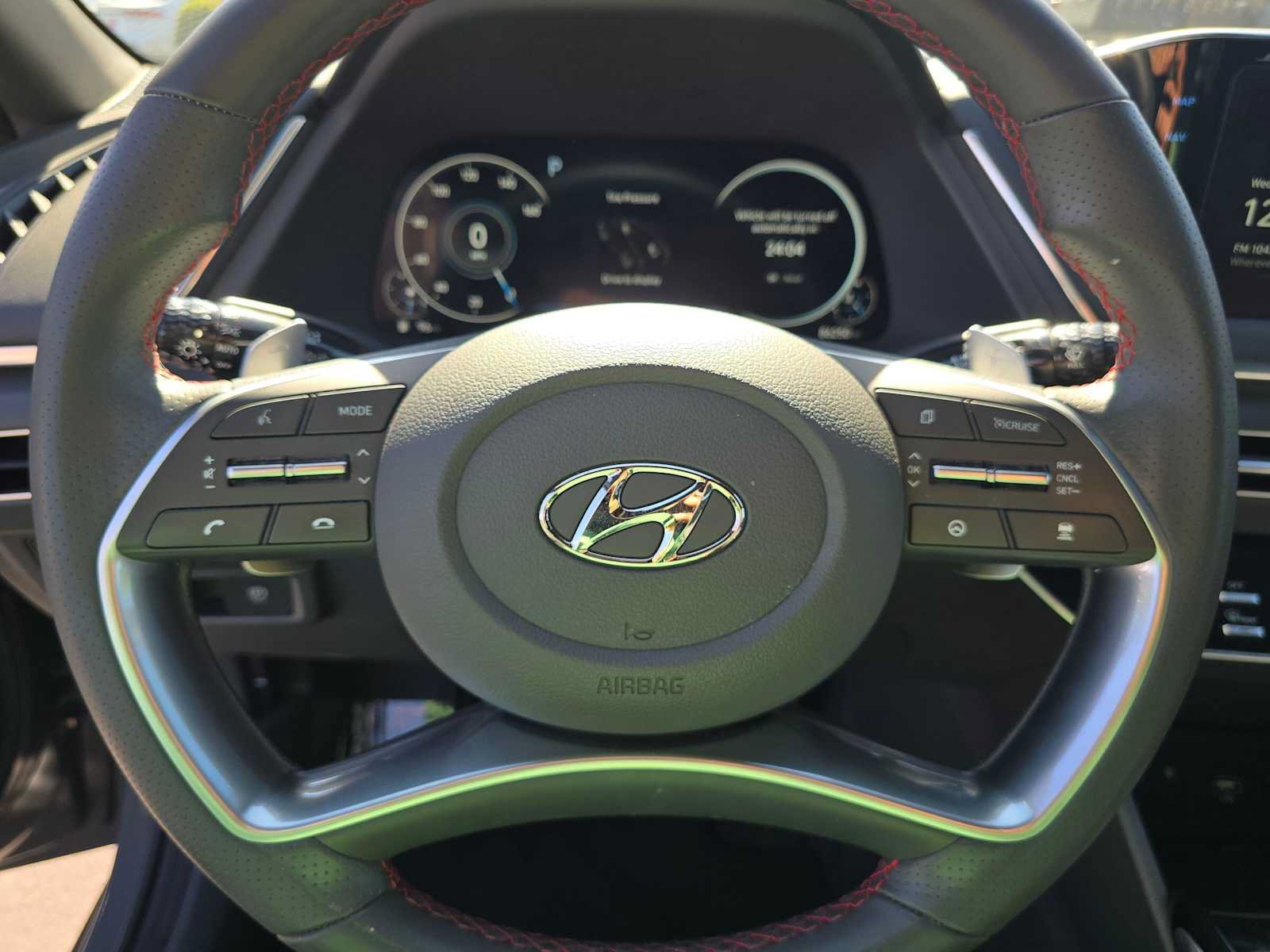 Used 2022 Hyundai Sonata SEL Plus w/ Preferred Accessory Package FWD image 23