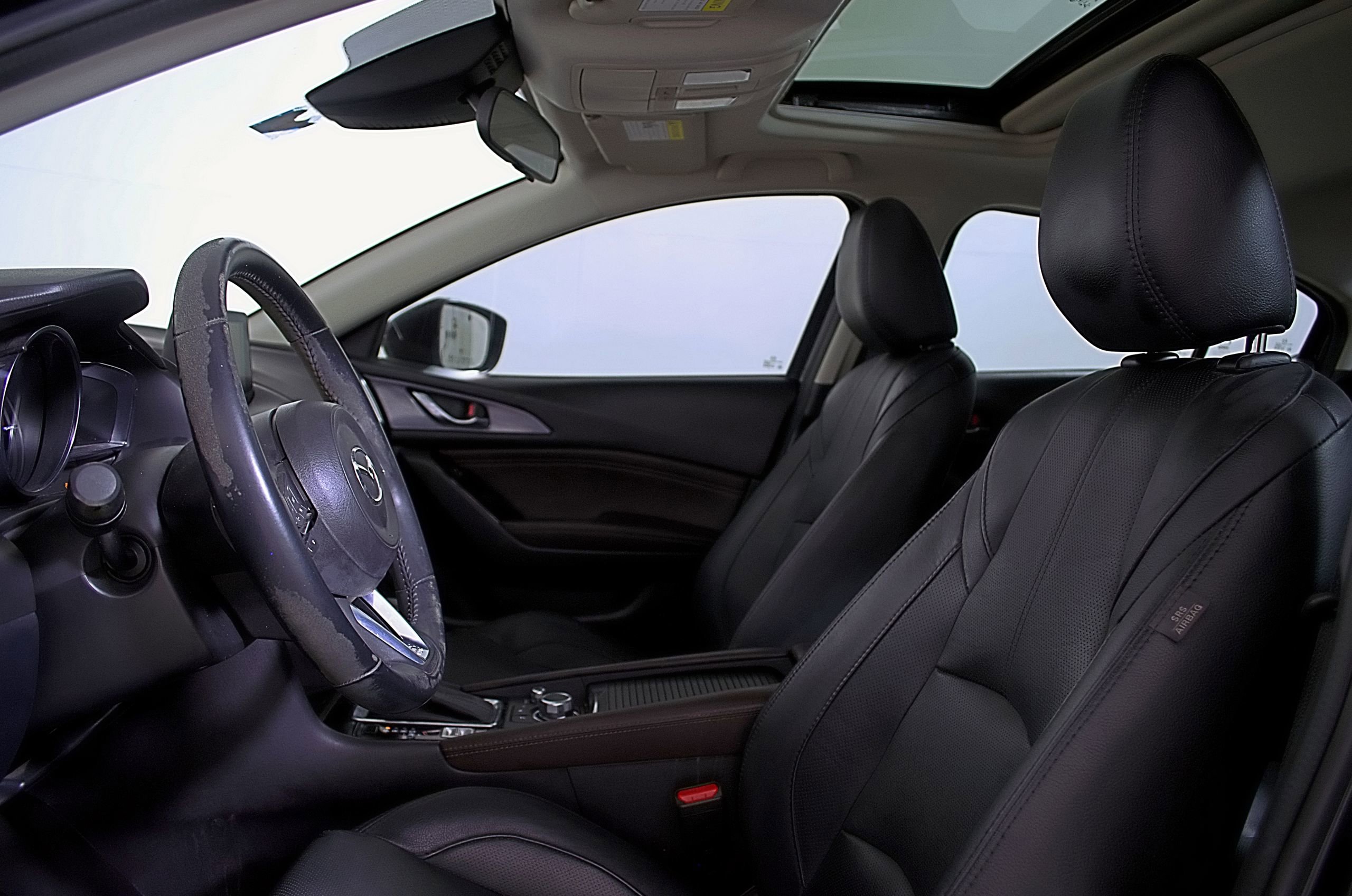 Used 2017 MAZDA MAZDA3 Grand Touring image 21