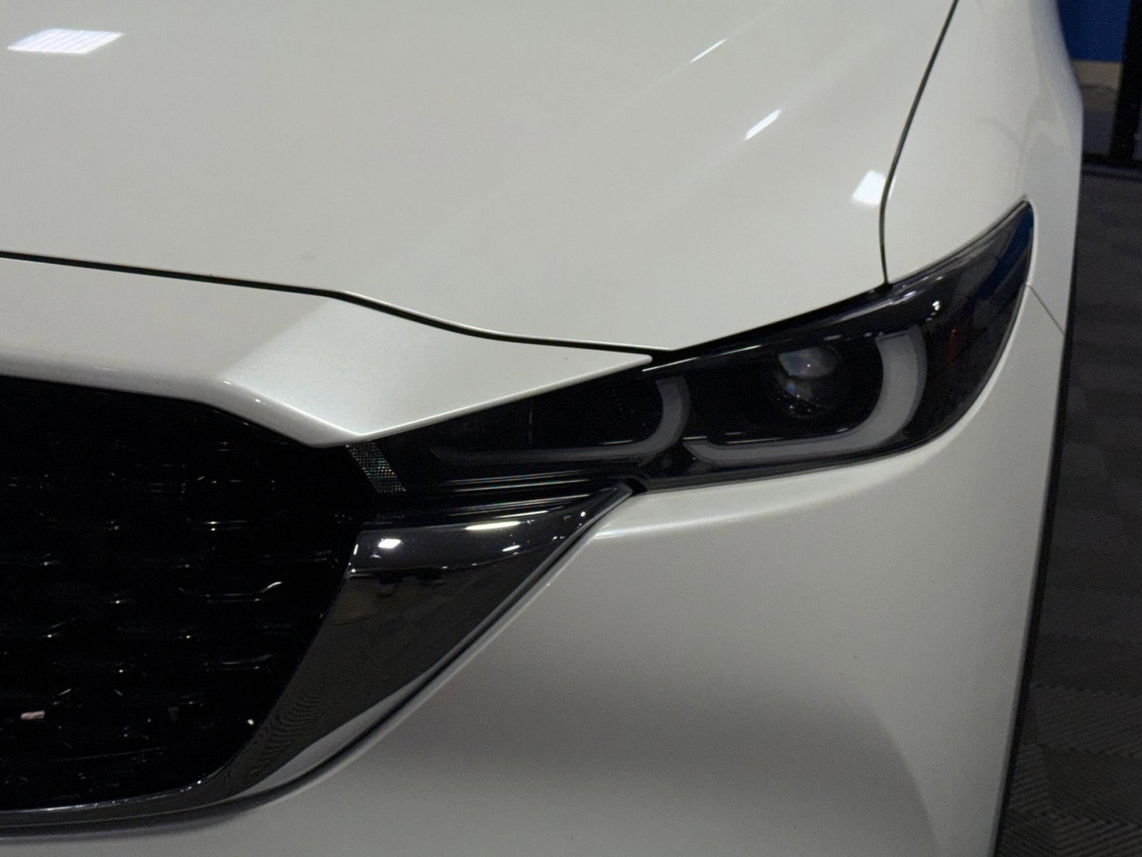 Used 2022 MAZDA CX-5 AWD 2.5 S w/ Premium Package image 14