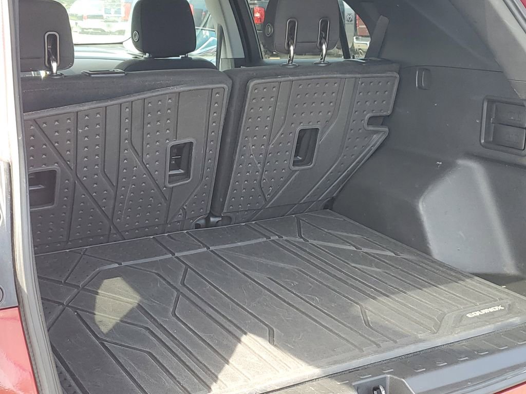 Used 2020 Chevrolet Equinox LT FWD image 30