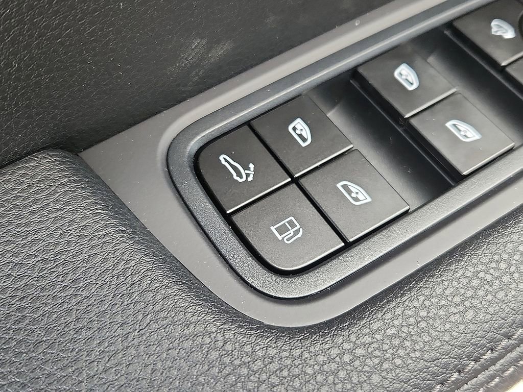 New 2026 Porsche Cayenne E-Hybrid image 21