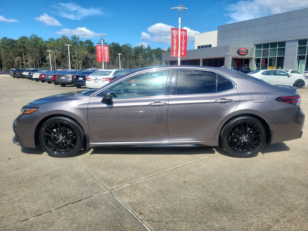 Certified 2021 Toyota Camry XSE FWD image 2