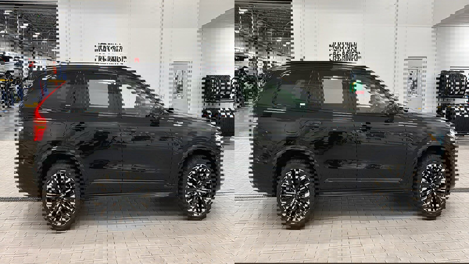 New 2026 Volvo XC90 B6 Ultra w/ Protection Package Premier image 4