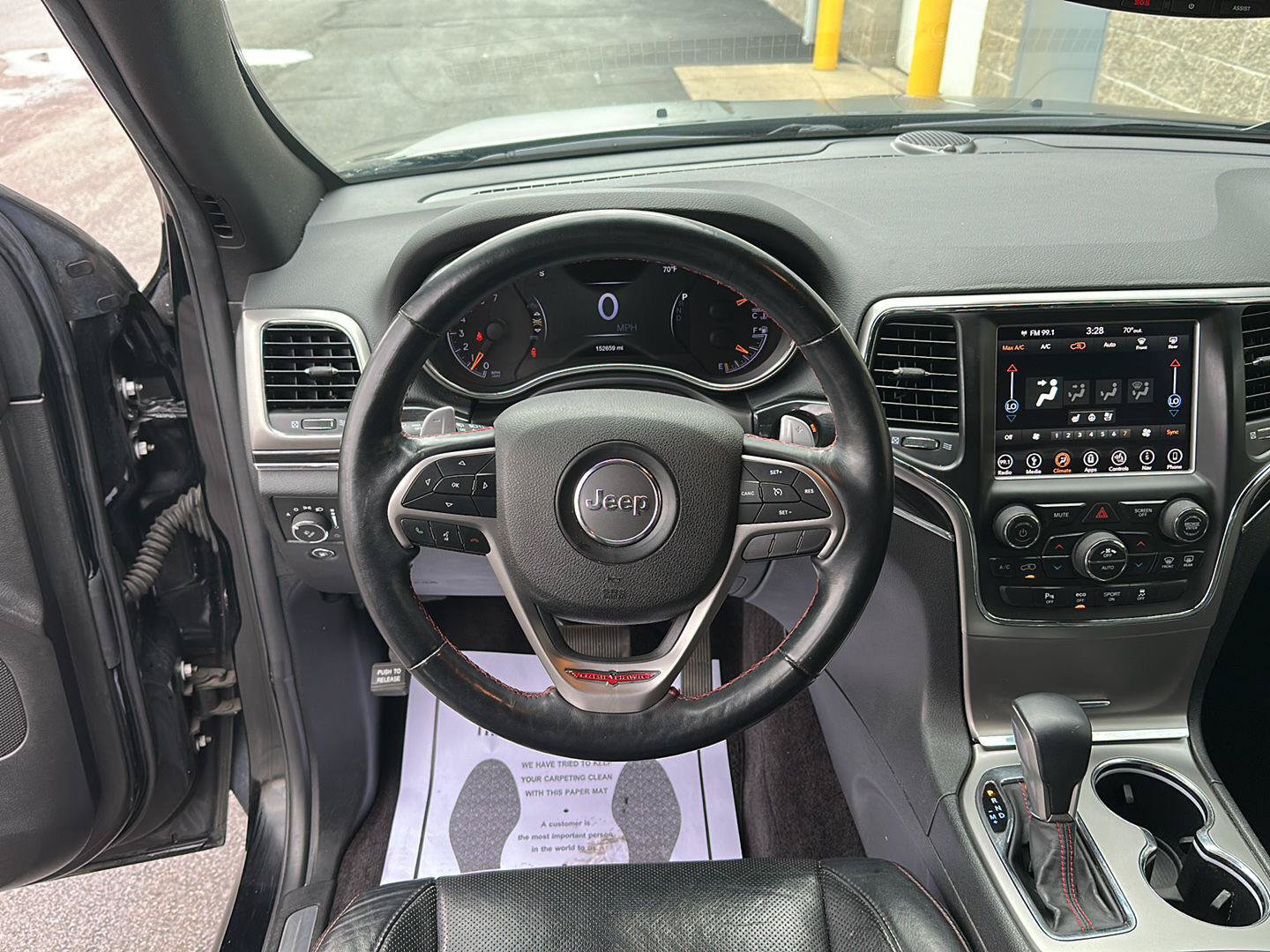 Used 2018 Jeep Grand Cherokee Trailhawk w/ Trailhawk Luxury Group AWD/4WD image 9