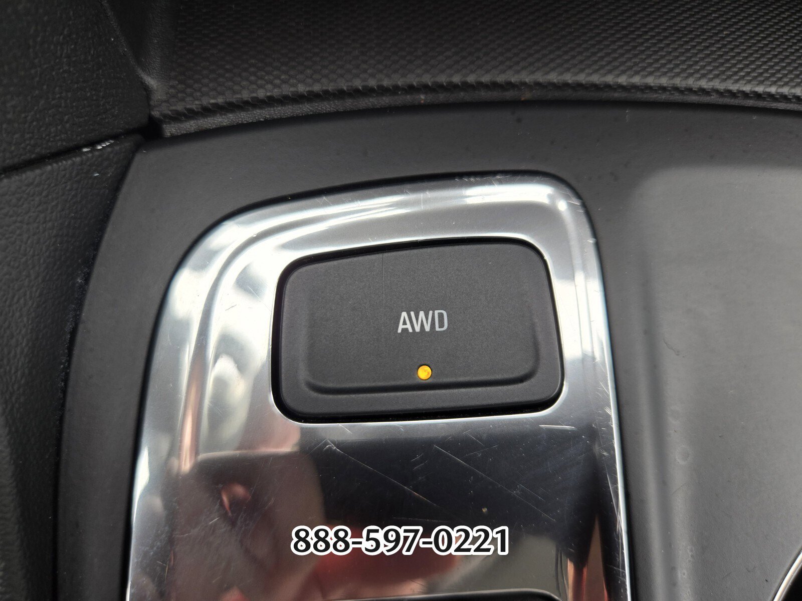 Used 2023 Chevrolet Equinox LT image 25