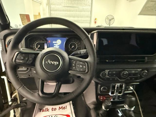 New 2026 Jeep Gladiator Mojave image 16