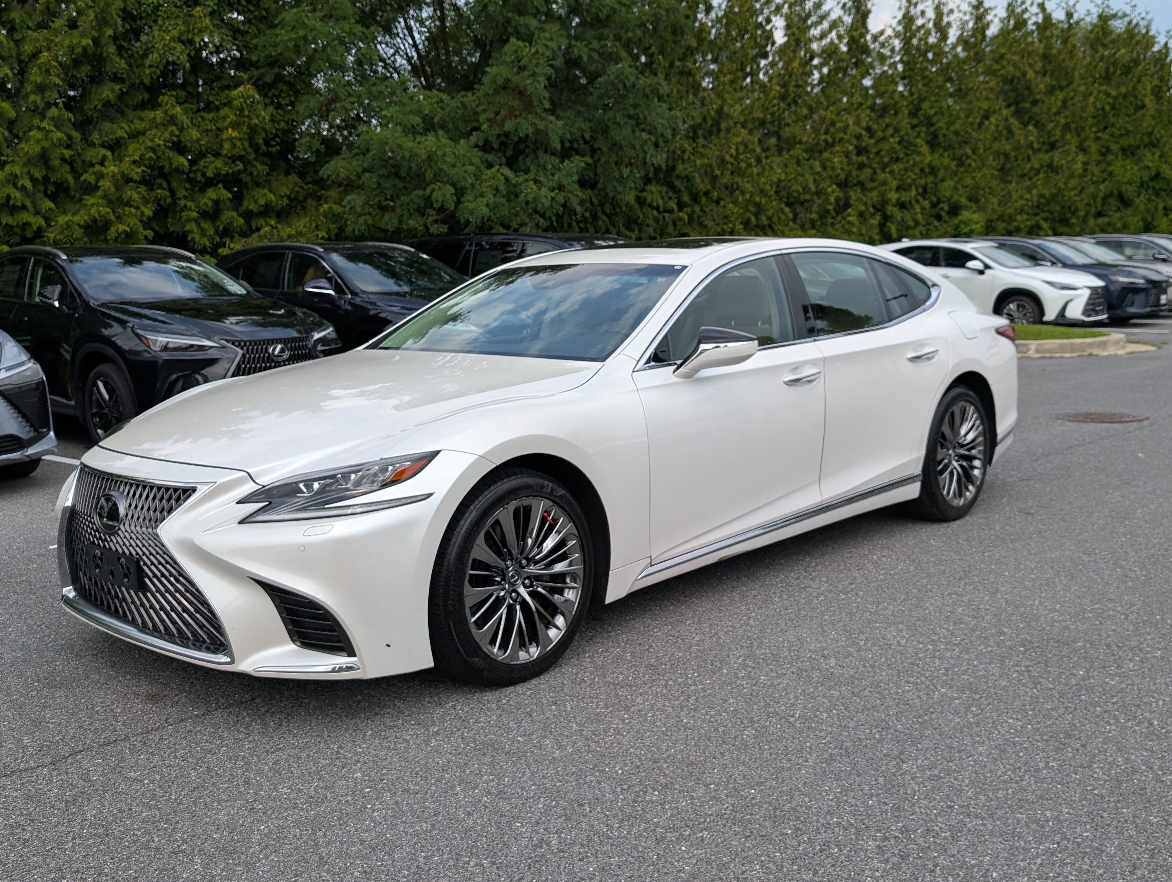 Used 2018 Lexus LS 500 AWD w/ Interior Upgrade Package image 7