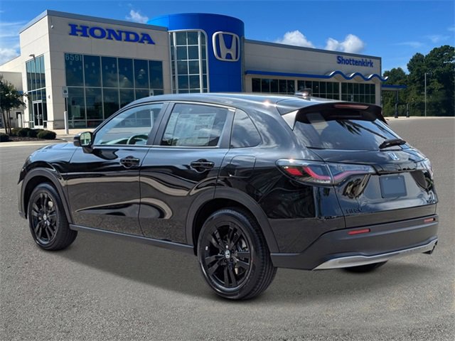 New 2026 Honda HR-V Sport image 2