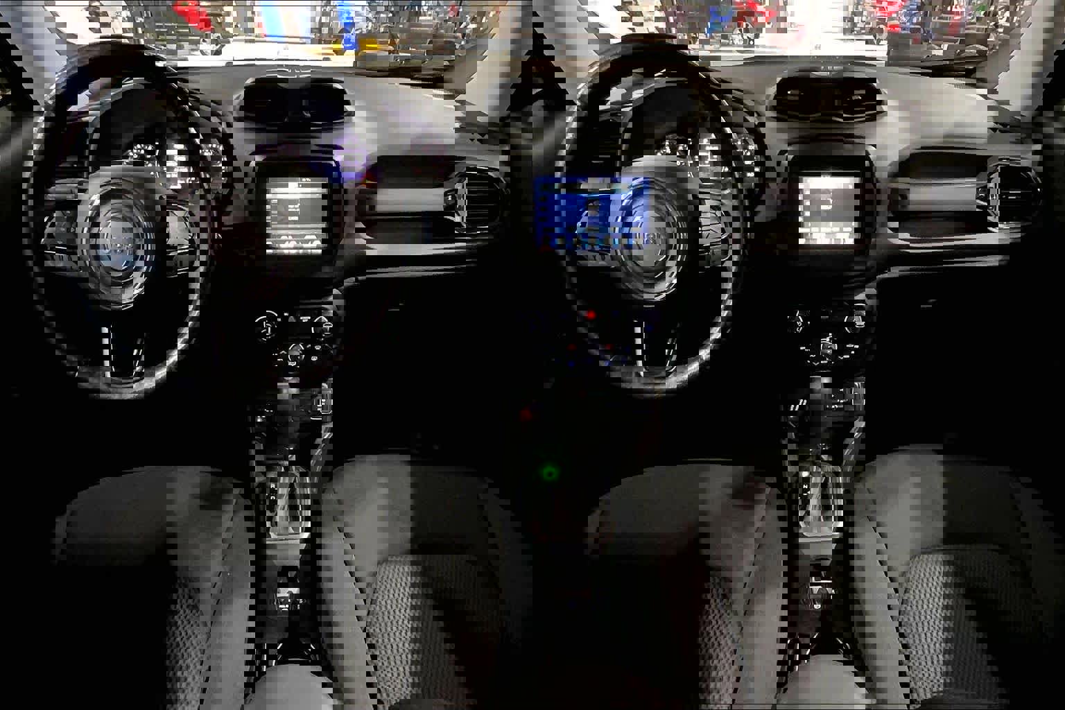 Used 2020 Jeep Renegade Altitude image 17