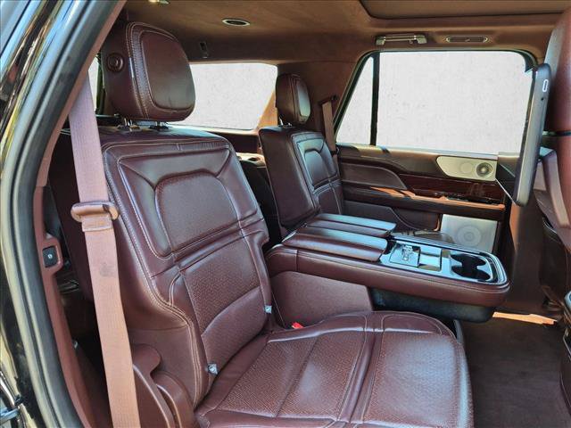 Used 2018 Lincoln Navigator Black Label w/ Cargo Package AWD/4WD image 20
