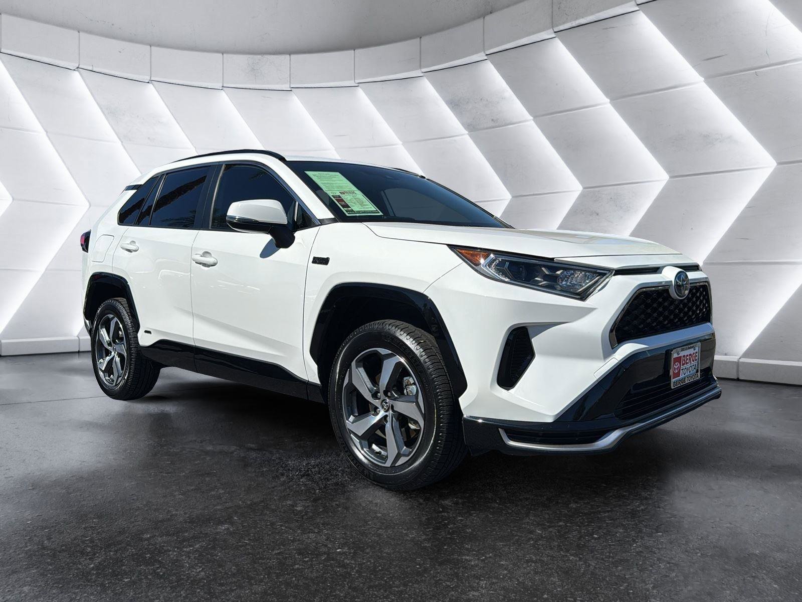 Certified 2021 Toyota RAV4 SE