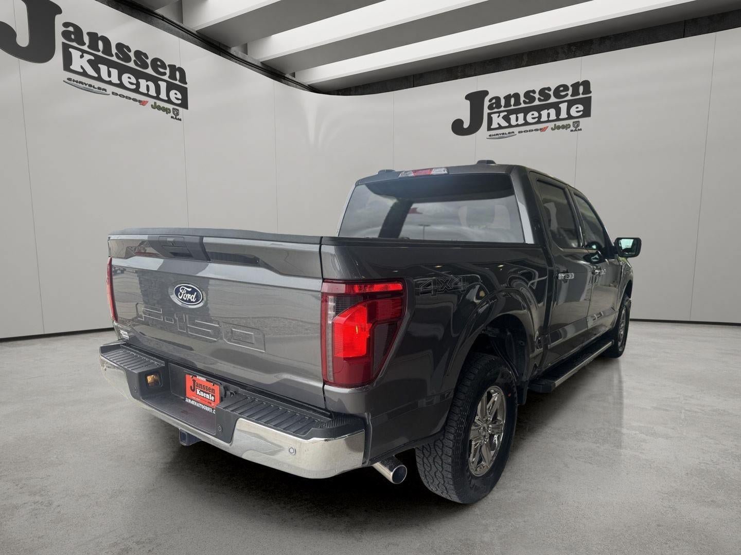Used 2025 Ford F150 XLT w/ Equipment Group 301A Standard AWD/4WD image 3