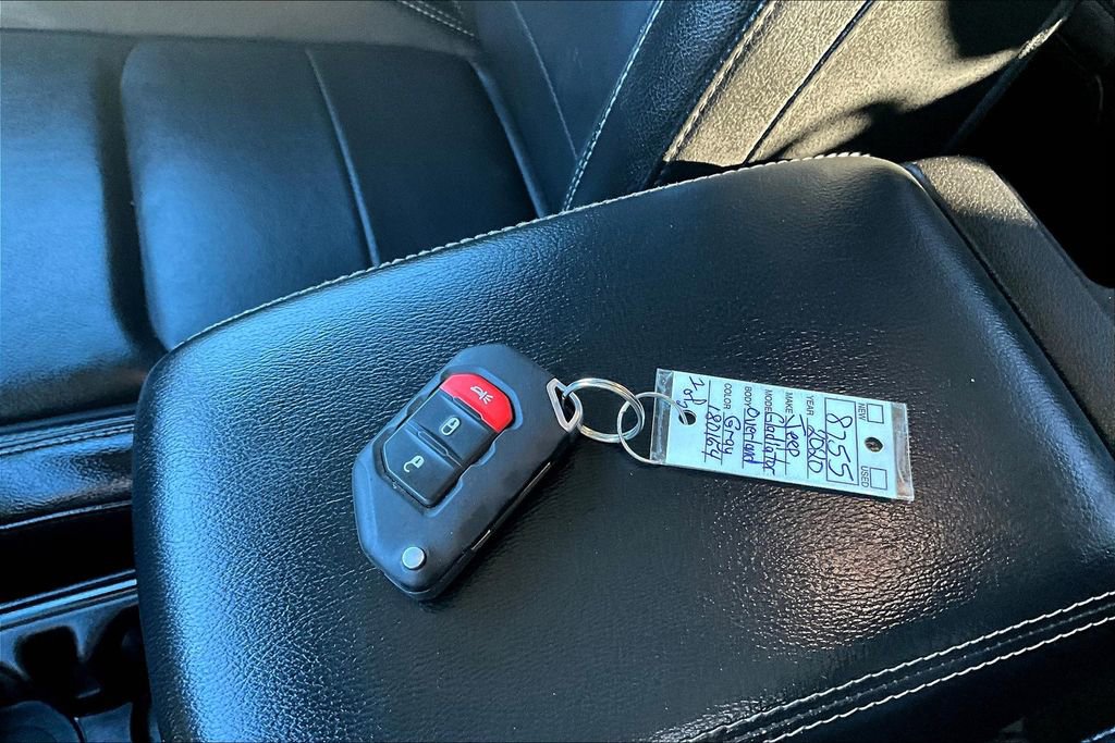 Used 2020 Jeep Gladiator Overland w/ LED Lighting Group image 30