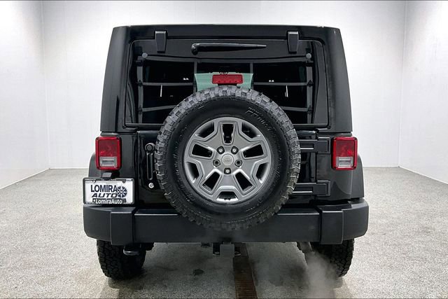 Used 2016 Jeep Wrangler Unlimited Rubicon w/ Connectivity Group image 6