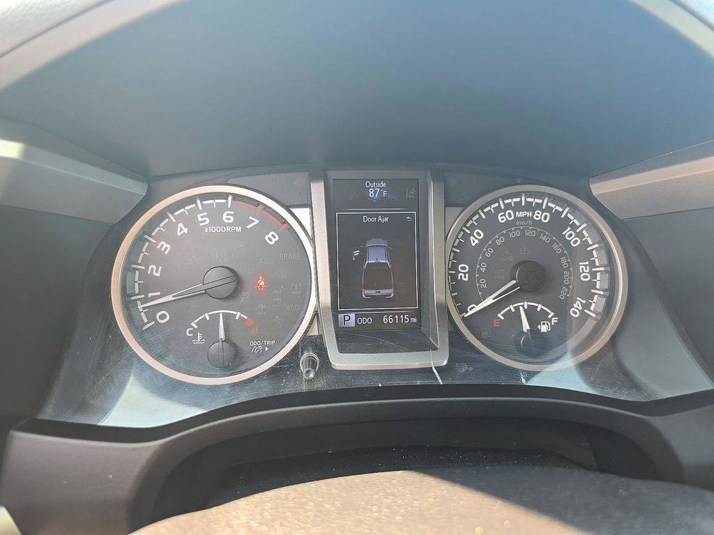 Used 2019 Toyota Tacoma SR5 AWD/4WD image 13