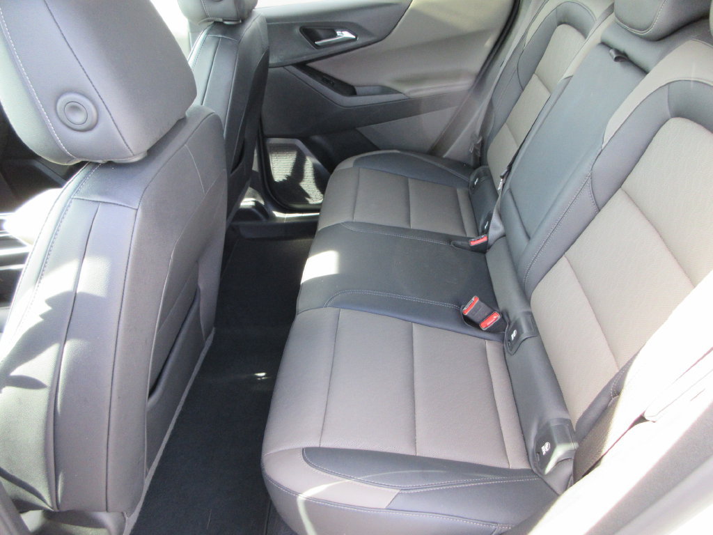Certified 2025 Chevrolet Equinox LT w/ Convenience Package II FWD image 13