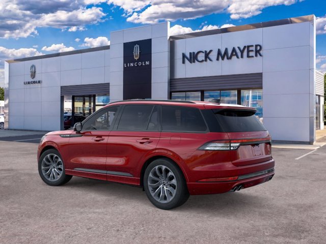 New 2026 Lincoln Aviator AWD w/ Jet Appearance Package image 4
