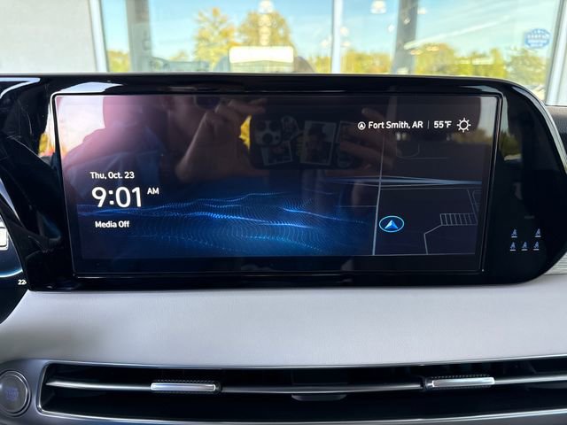 Used 2024 Hyundai Palisade Calligraphy image 21