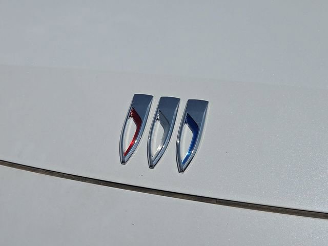 New 2025 Buick Envision Sport Touring image 32