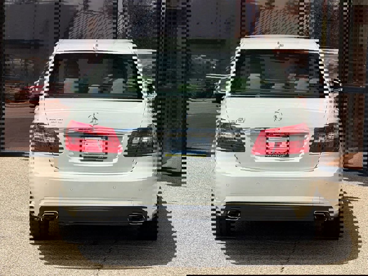 Used 2011 Mercedes-Benz E 350 Sport image 13