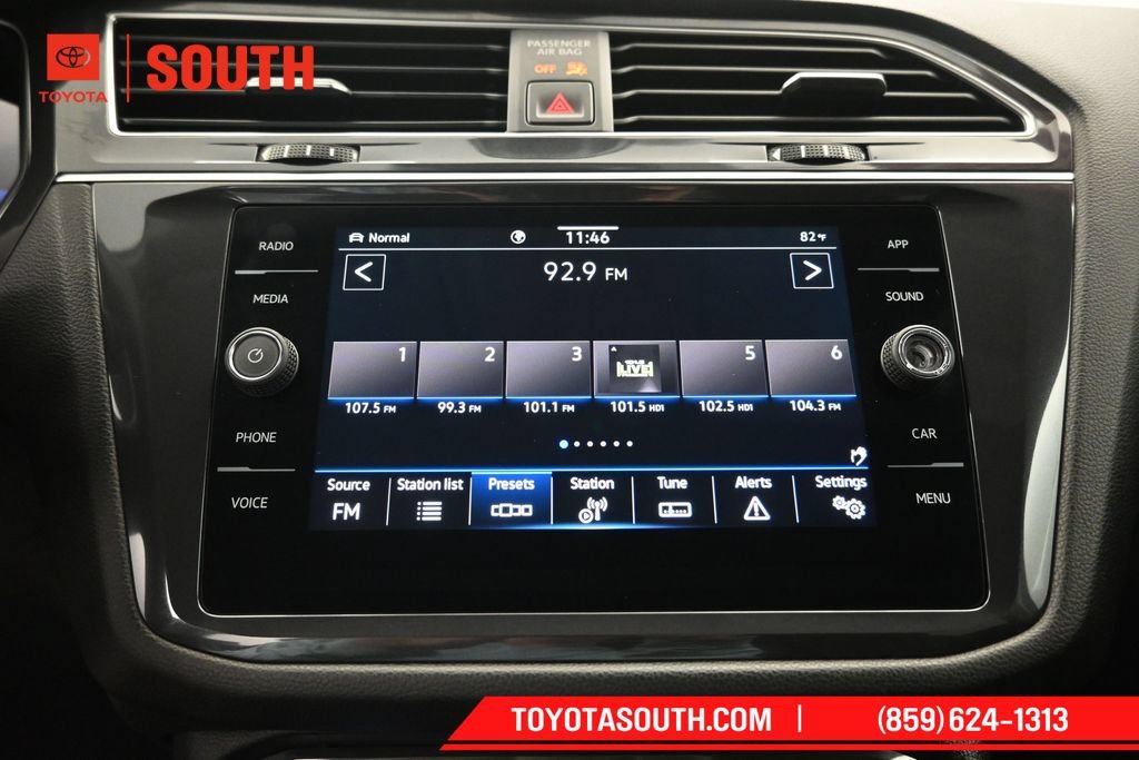 Used 2024 Volkswagen Tiguan SE AWD/4WD image 14