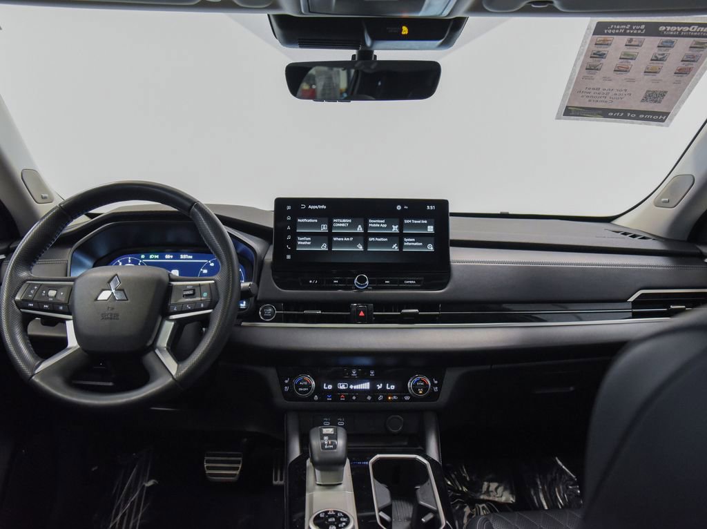 Used 2025 Mitsubishi Outlander SEL AWD/4WD image 37