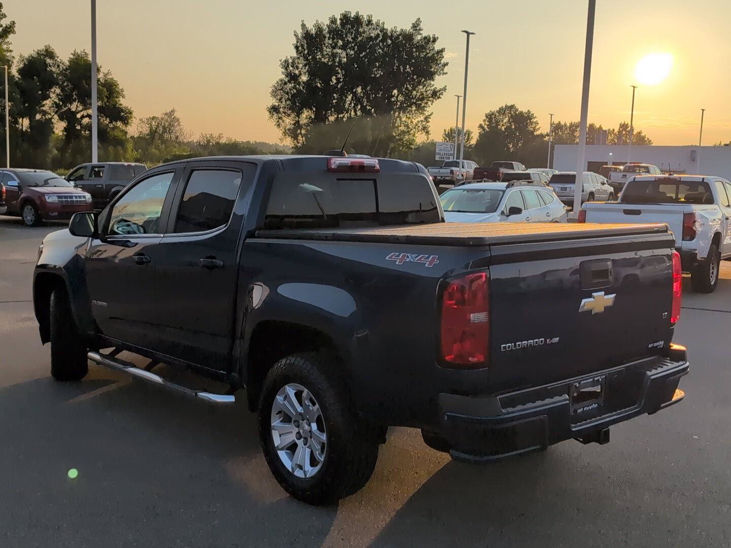 Used 2019 Chevrolet Colorado LT w/ LT Convenience Package AWD/4WD image 3