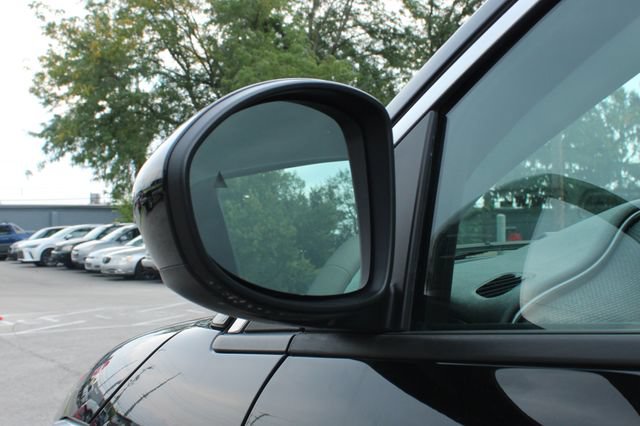 Used 2024 FIAT 500 e FWD image 8