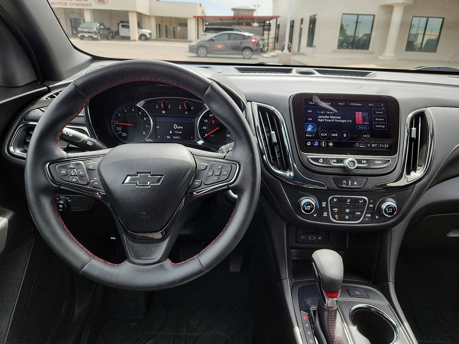 Used 2023 Chevrolet Equinox RS image 9