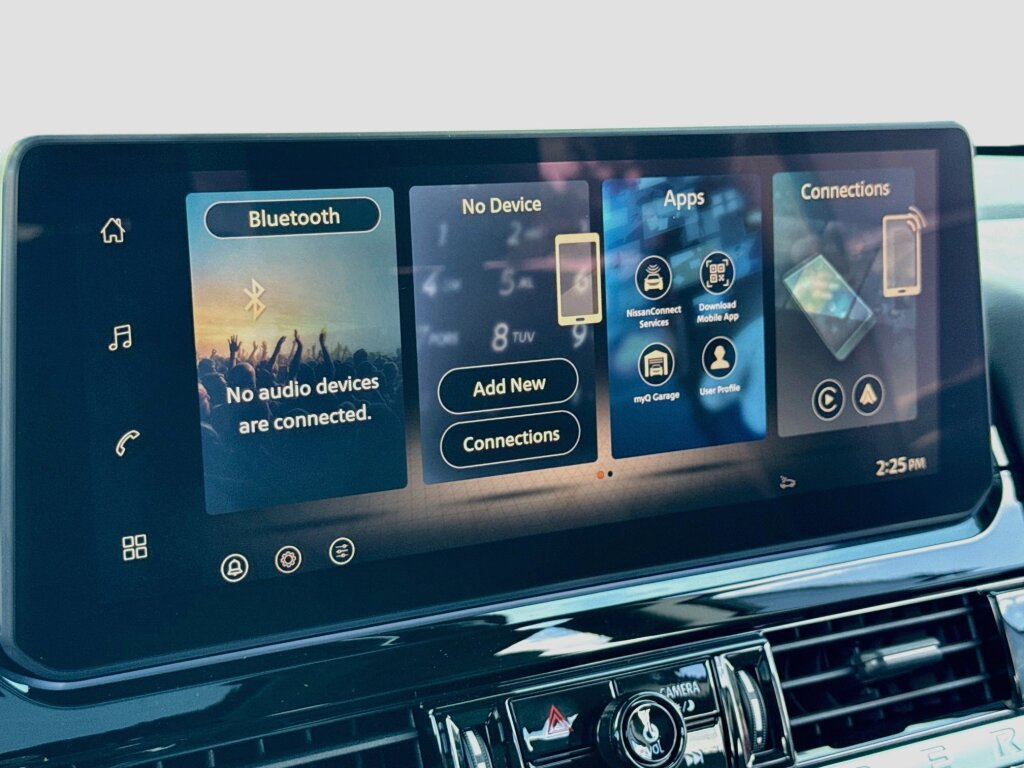 New 2026 Nissan Pathfinder Platinum AWD/4WD image 11