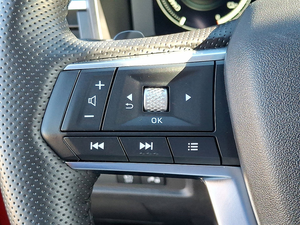 Used 2025 Mitsubishi Outlander SEL Black Edition AWD/4WD image 23
