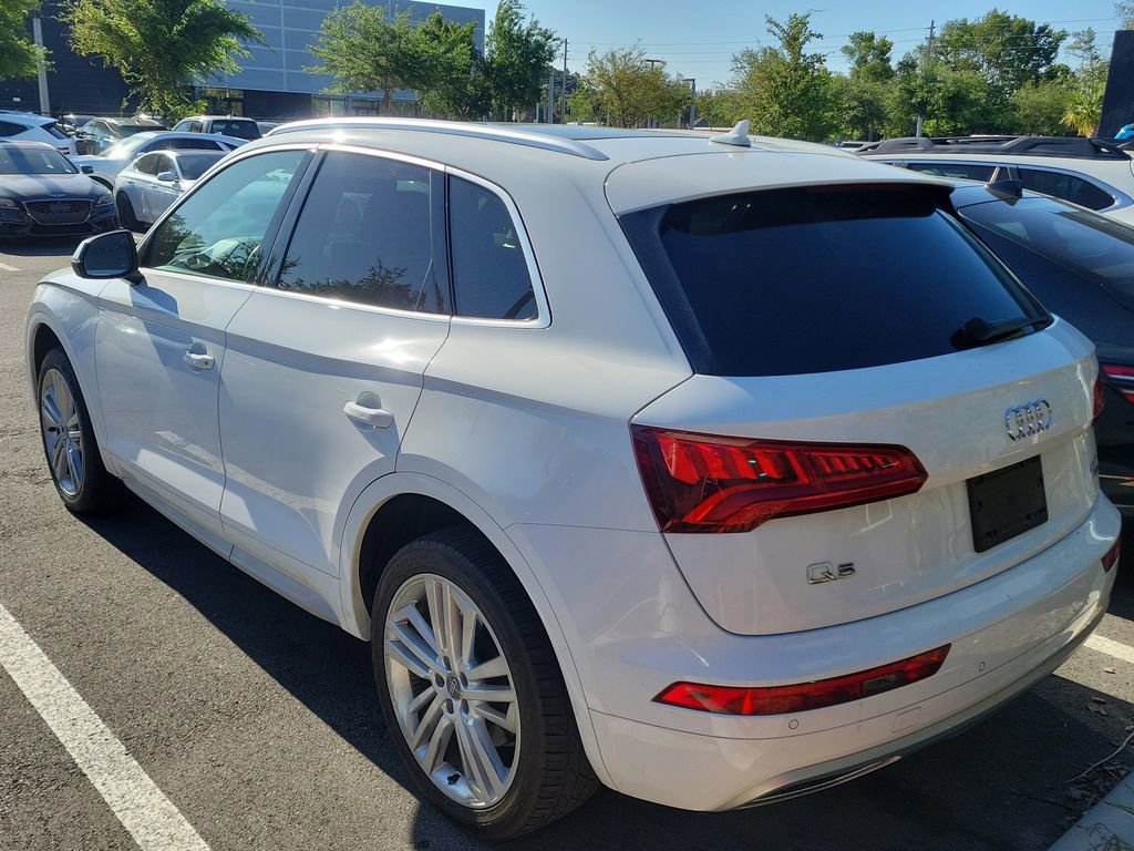 Used 2018 Audi Q5 2.0T Premium Plus w/ Premium Plus Package AWD/4WD image 6