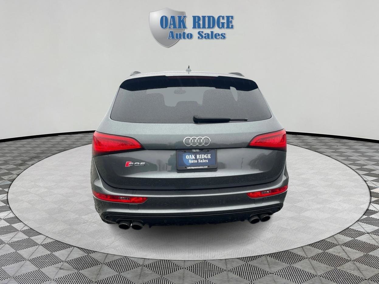 Used 2017 Audi SQ5 Premium Plus w/ Technology Package AWD/4WD image 6