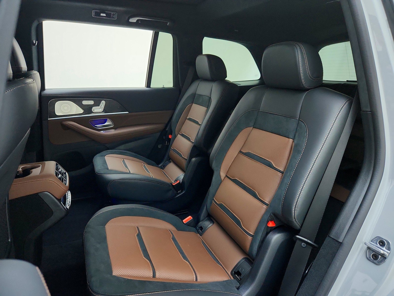 New 2026 Mercedes-Benz GLS 63 AMG 4MATIC image 12