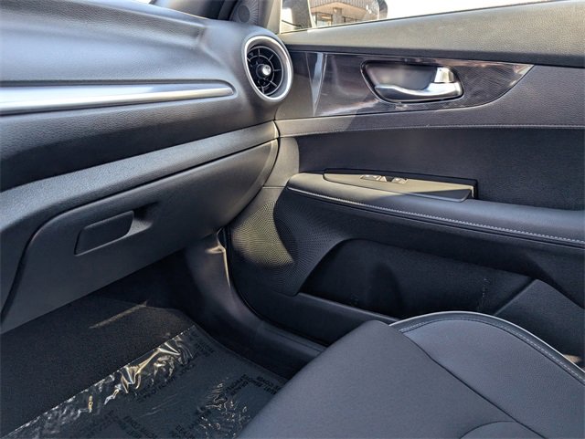 Used 2023 Kia Forte GT-Line image 12