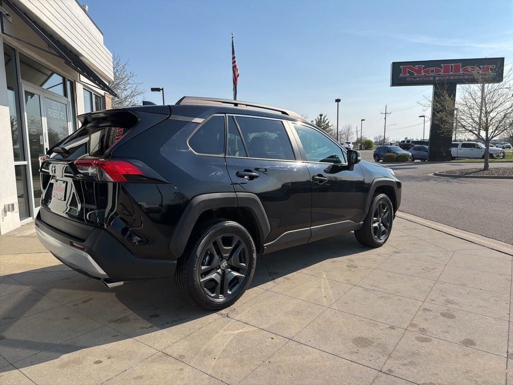 Used 2024 Toyota RAV4 Adventure image 8