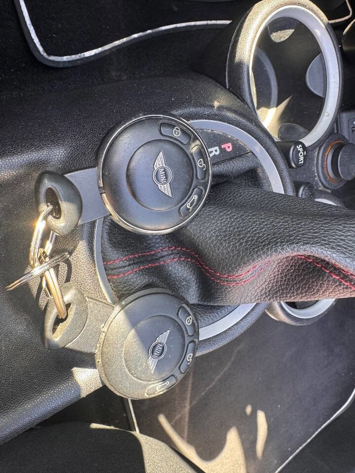 Used 2015 MINI Cooper Convertible FWD image 30