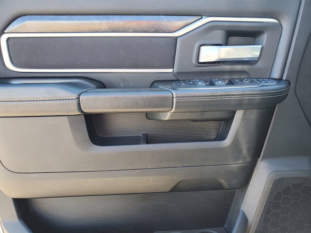 Used 2024 RAM 2500 Big Horn AWD/4WD image 13