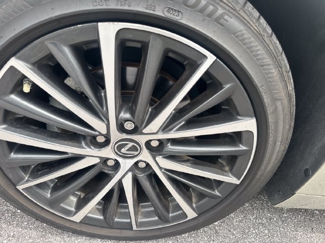 Used 2024 Lexus ES 350 w/ Premium Package FWD image 24