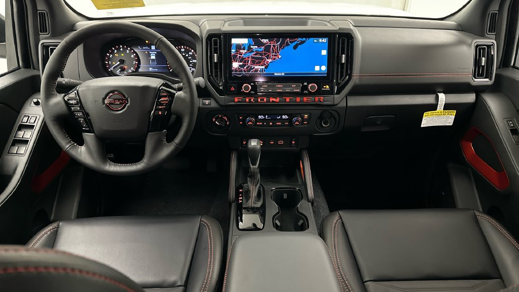 Certified 2025 Nissan Frontier PRO-4X w/ Pro Premium Package AWD/4WD image 26