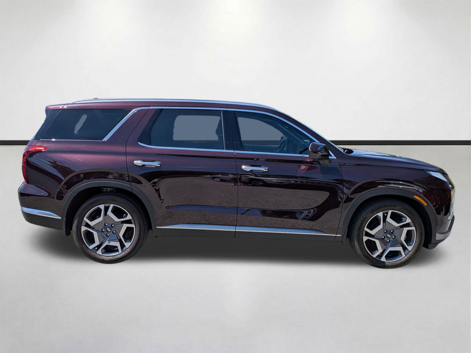 Used 2023 Hyundai Palisade Limited image 3