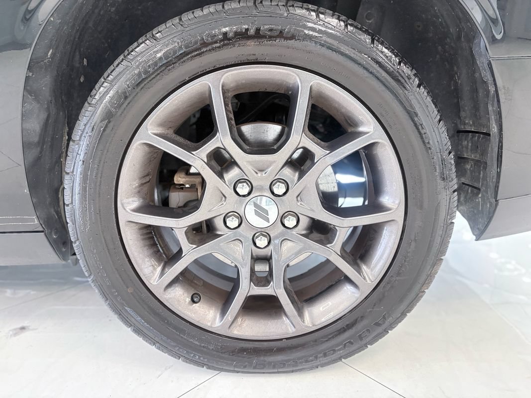 Used 2018 Dodge Challenger GT AWD/4WD image 38