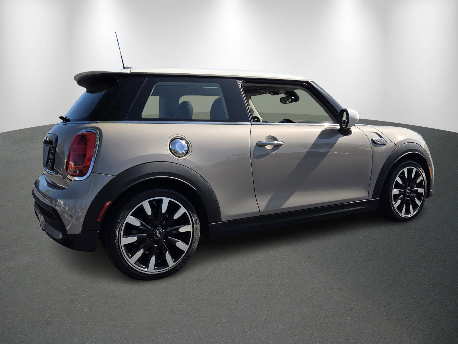 Used 2024 MINI Cooper S image 7
