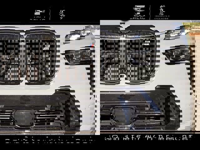 Used 2024 BMW X7 M60i w/ Executive Package image 9