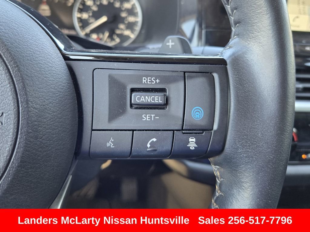 Used 2022 Nissan Pathfinder SL FWD image 25